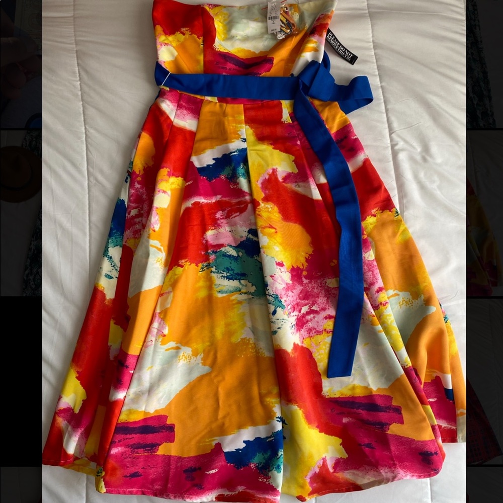 NY&Co. Strapless Dress